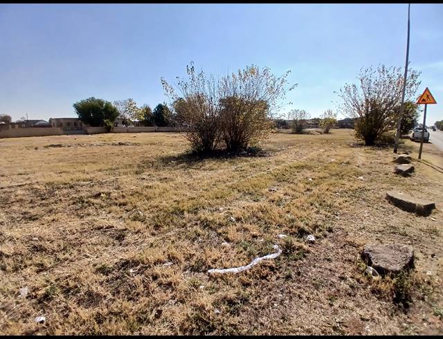 1,818M² VACANT LAND FOR SALE IN NOLDICK